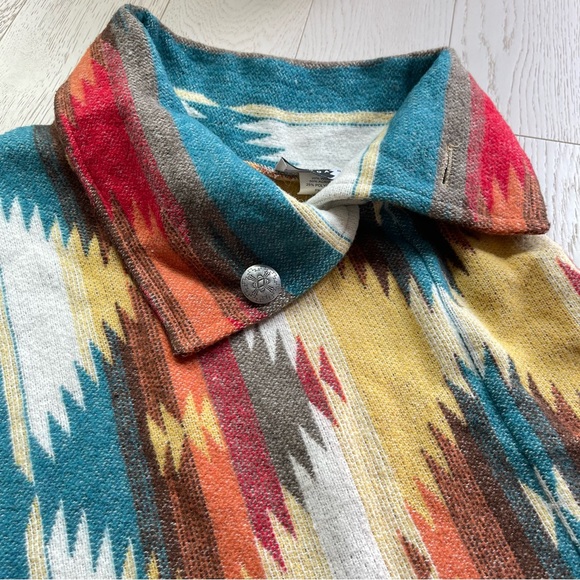 Rhonda Stark Western Southwestern Pattern Wool Blend Turtleneck Poncho Cape - Picture 5 of 13